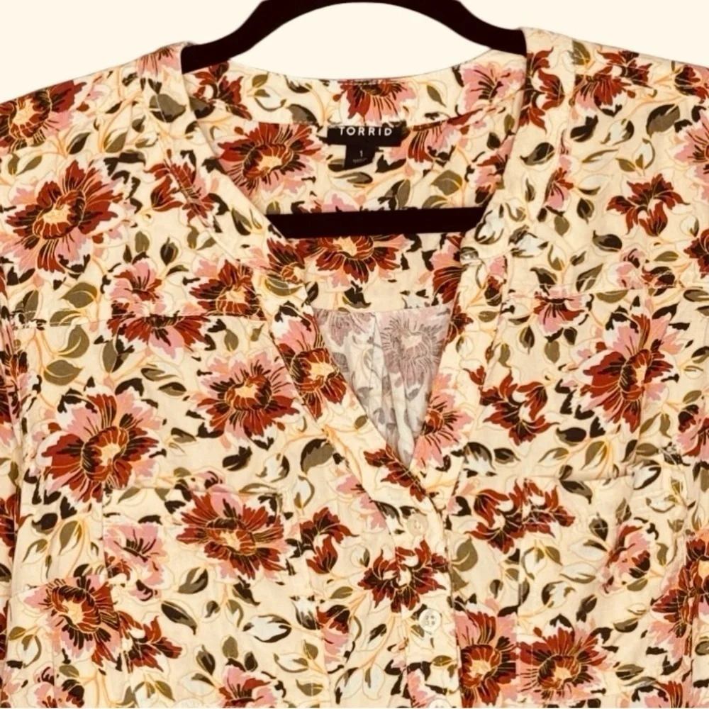 Torrid PreLoved 3/4 Sleeve Floral Print Women's Plus Top